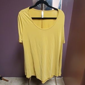 LuLaRoe perfect tee